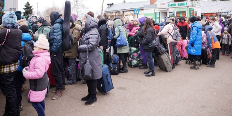 Más de mil bajas civiles y dos millones de refugiados en Ucrania