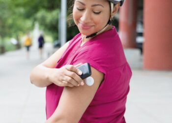 Arriba a RD nueva tecnología mide glucosa en diabéticos a través de la ropa