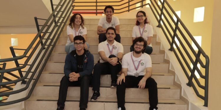 New Horizons domina el medallero en Olimpiada Dominicana de Informática