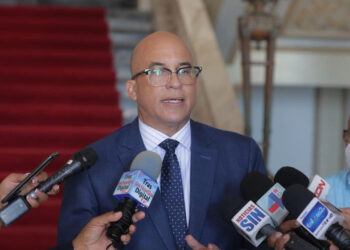 Vocero de la Presidencia aclara sobre el costo de títulos de propiedad