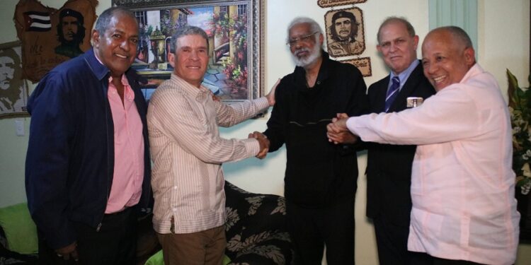 Hubieres apoya a Anadegas en su oposición a Ley Hidrocarburos.