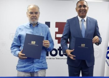 Ministerio de Economía e INDOTEL reducirán brecha digital en zona fronteriza 