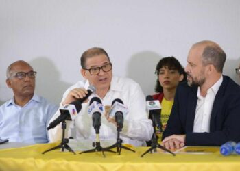 Responden con cifras argumento de las AFP respecto a reducción de fondos de pensiones