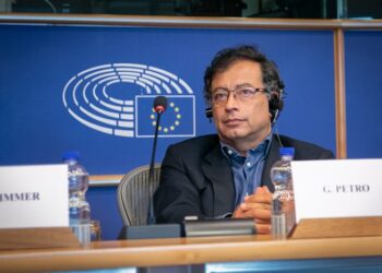 Análisis:¿Puede la nueva «marea rosa» de América Latina volverse verde?