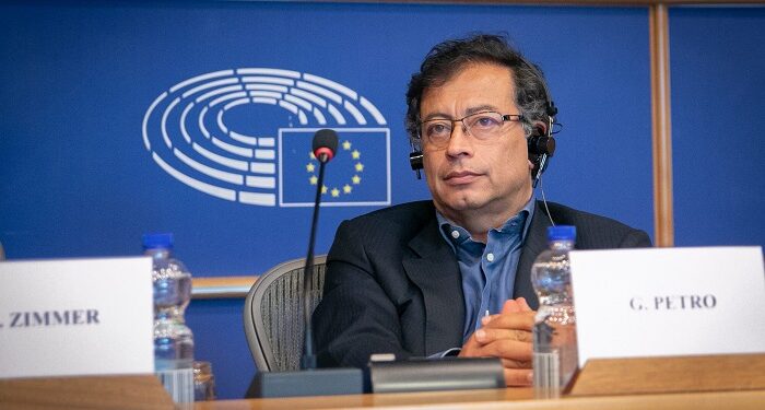 Análisis:¿Puede la nueva «marea rosa» de América Latina volverse verde?