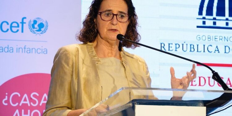 Presentan los avances en la prevención de uniones tempranas en las escuelas