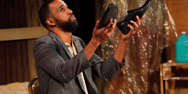 “Sin zapatos no hay paraíso”, de Pepe Sierra en temporada de Teatro Banreservas