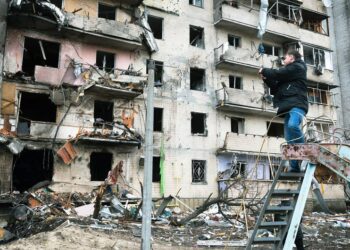 En Ucrania, detrás de la guerra llegará la pobreza