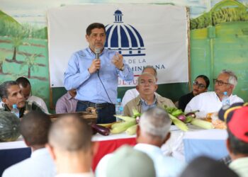 Ministro de Agricultura visita Puerto Plata para dar apoyo a productores