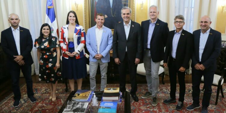 Embajada dominicana en Jamaica trae al país la prestigiosa cadena hotelera Sandals 