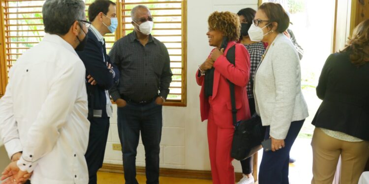 El Gobierno y Plan Sierra ejecutan programa para protección del río Yaque del Norte