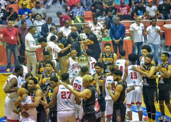 Destacan Santiago se ha convertido en capital del baloncesto de RD 
