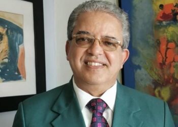 Lenchy Vargas delinea plan para reformar extensión de la UASD con participación social