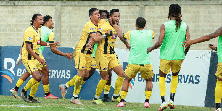 Con gol de Gustavo Ascona, MOCA FC derrota a Delfines y sigue invicto en LDF