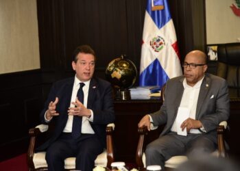 Ministro Bisonó dice “Ley Tasa Cero” busca proteger a la población