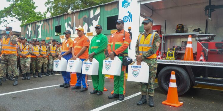 COMIPOL dispone de talleres móviles y avituallamiento para asistir a vacacionistas 