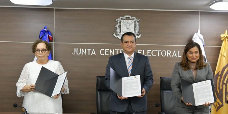 Conozca el acuerdo de colaboración entre la JCE, MP y MMujer