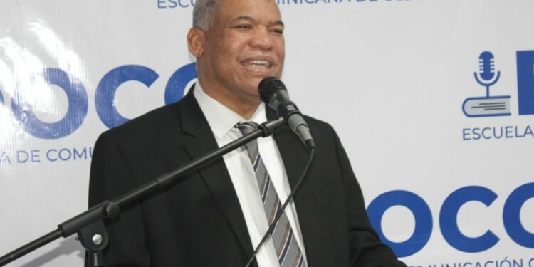 Edoco saluda la pensión a 65 profesionales de la locución otorgada por Abinader 