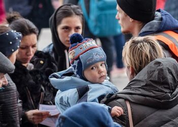 La guerra empaña las perspectivas económicas mundiales a medida que se acelera la inflación