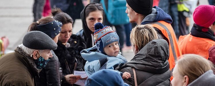 La guerra empaña las perspectivas económicas mundiales a medida que se acelera la inflación