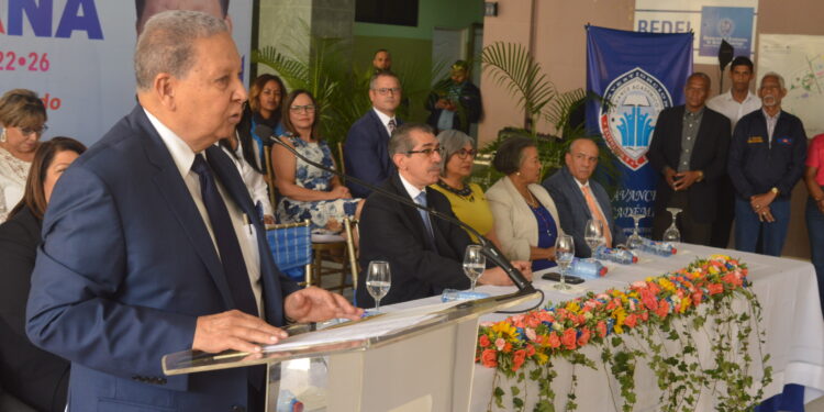 Jorge Asjana recibe apoyo avance académicos de la UASD ¨¨