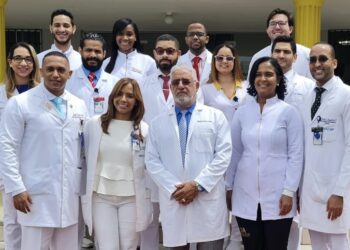 Delegación cirujanos plásticos de Hospital Gautier representará a RD en Costa Rica