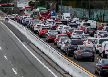 Mueren 18 personas en las carreteras españolas durante la Semana Santa