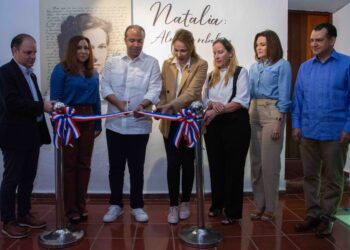 FILSD2032: Inauguran pabellón de la escritora Carmen Natalia