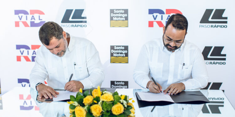 Acuerdo permitirá 27% vehículos nuevos ahorren costo emisión del “Paso Rápido” en peajes