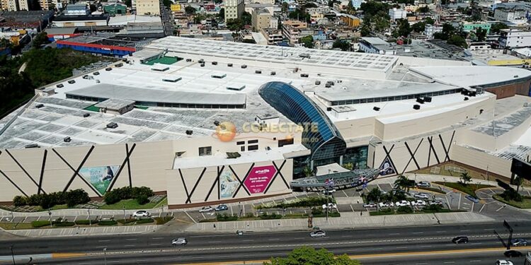 Roban camión de valores en plaza Sambil