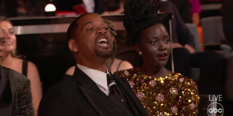 ¿Cancelado el biopic de Will Smith tras su bofetada a Chris Rock?