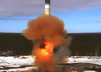 Rusia prueba con éxito un nuevo misil balístico intercontinental llegaría a EEUU