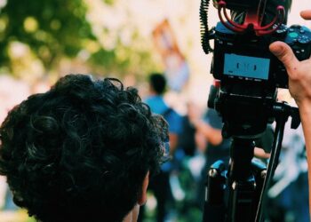 Los derechos laborales de un periodismo latinoamericano en crisis