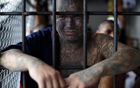 El Salvador cifra en más de 26.200 los presuntos pandilleros detenidos