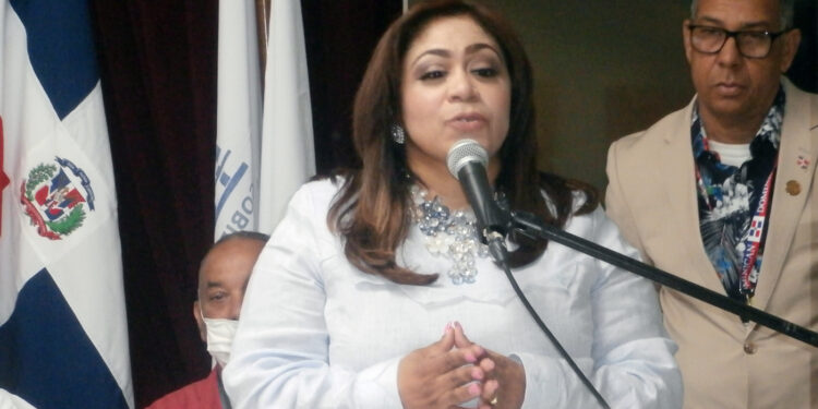 Huchi Lora y Max García ofrecerán conferencia sobre periodismo para el CDP en NY