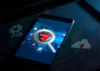 Aplicaciones falsas infectan teléfonos móviles