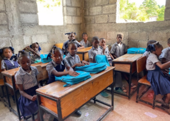 Al menos 75 muertos, entre ellos diez niños, por la violencia entre bandas en Puerto Príncipe