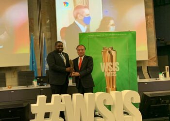 RD conquista primer lugar en Cumbre Mundial de la Sociedad de la Información