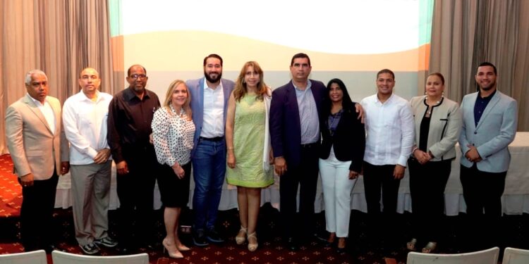 Lucy Arraya nueva presidenta de la Asociación de Mocanos Residentes en Santo Domingo