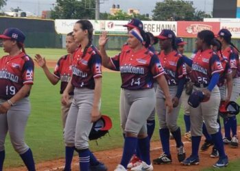 R.Dominicana vence a Puerto Rico en la Copa del Caribe de Béisbol