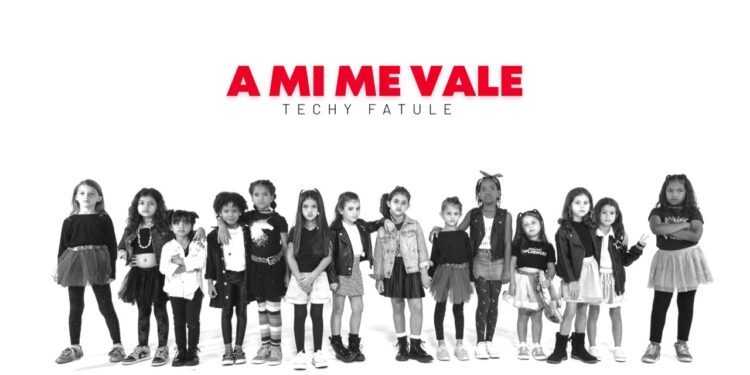"A mí me vale" es una declaración de amor propio y valentía de Techy Fatule