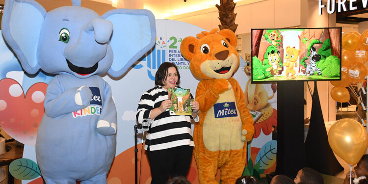 Creciendo con Kínder realiza la presentación de su libro "Lenny y Leo"