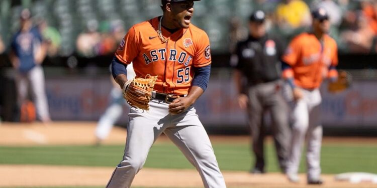 Valdez lanza juego completo y obtiene quinta victoria de la temporada