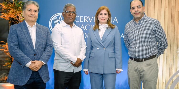 Cervecería impulsa conversatorio sobre el valor de la ética corporativa