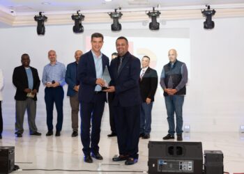 Reconocen artistas dominicanos en la entrega Latinos Awards NYC