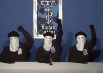 EEUU saca a ETA y otros cuatro de su lista de organizaciones terroristas