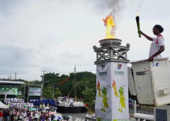 Unos 5 mil atletas participan terceros juegos deportivos de SDE