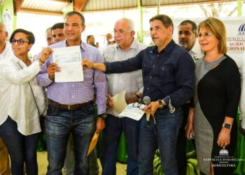 Gobierno inicia entrega de RD$450 millones a arroceros de Línea Noroeste