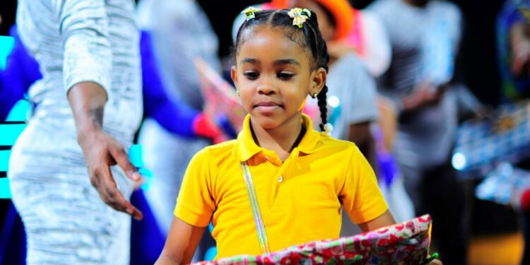 Niños de Punta Cana dan la bienvenida al verano de la mano de Lopesan Costa Bávaro