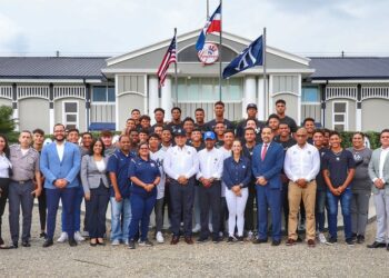 Acuerdo entre el Consejo Nacional de Drogas y los Yankees de New York en RD 